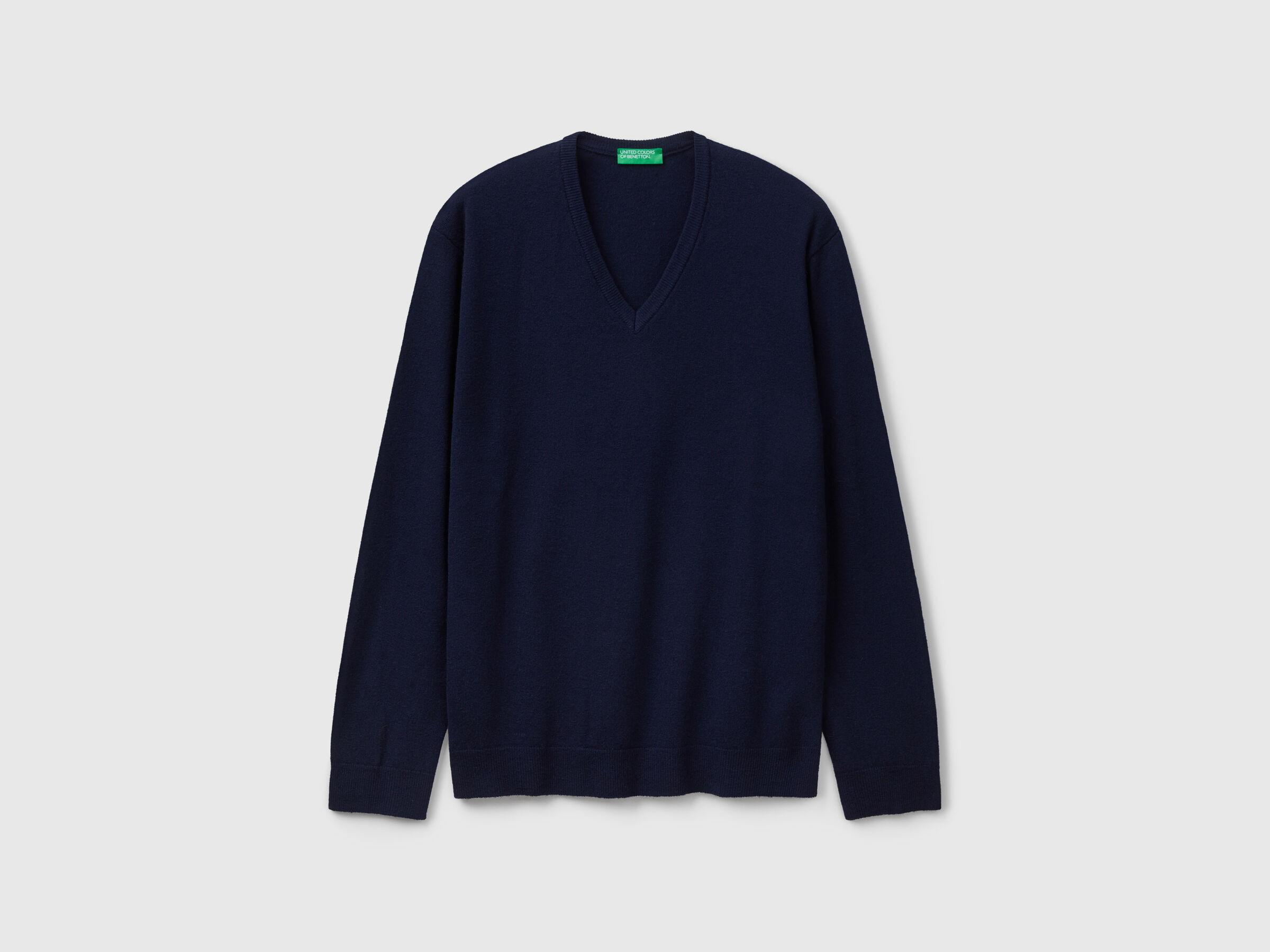 V NECK SWEATER L/S Men image number 3
