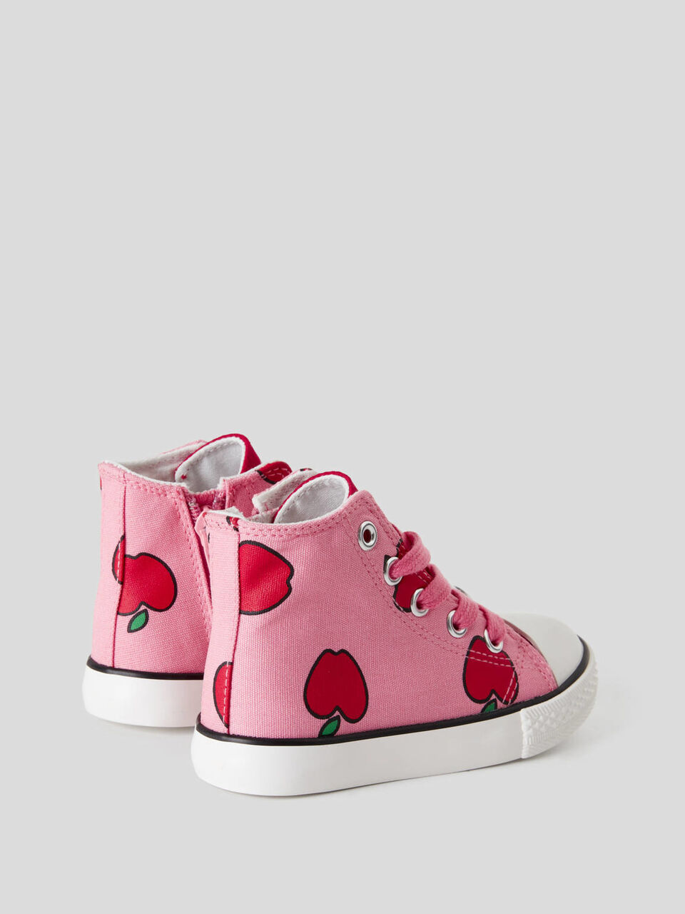 High-top sneakers with laces image number 2