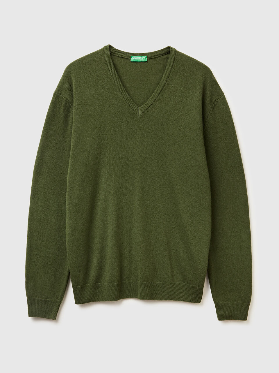 V NECK SWEATER L/S Men image number 1