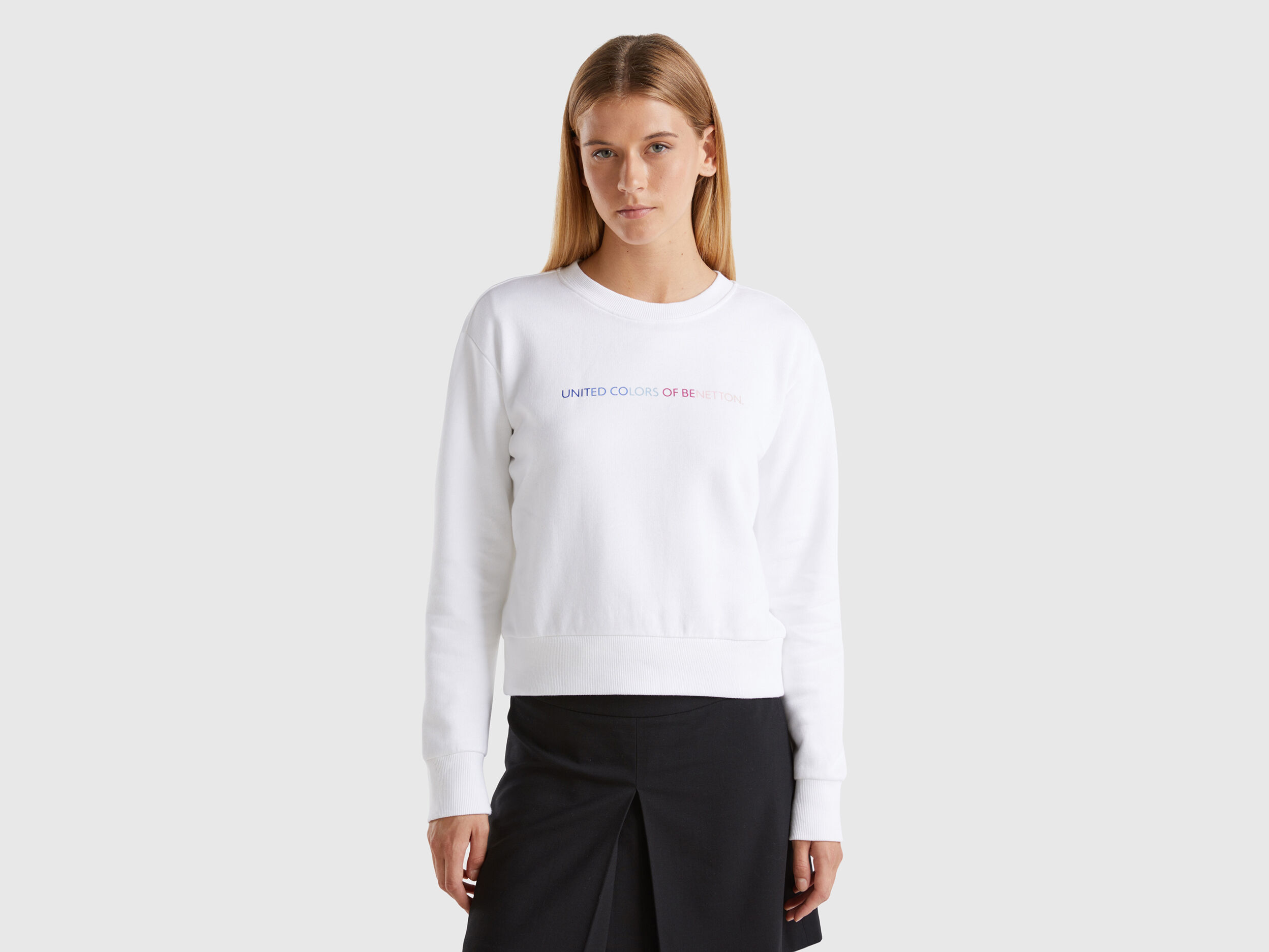 Women's solid color sweatshirts discount
