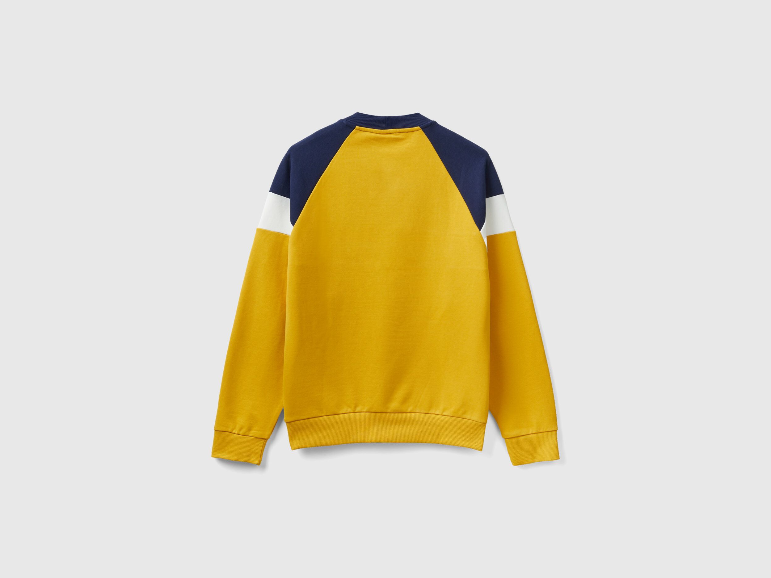 Navy blue new arrivals and yellow sweatshirt