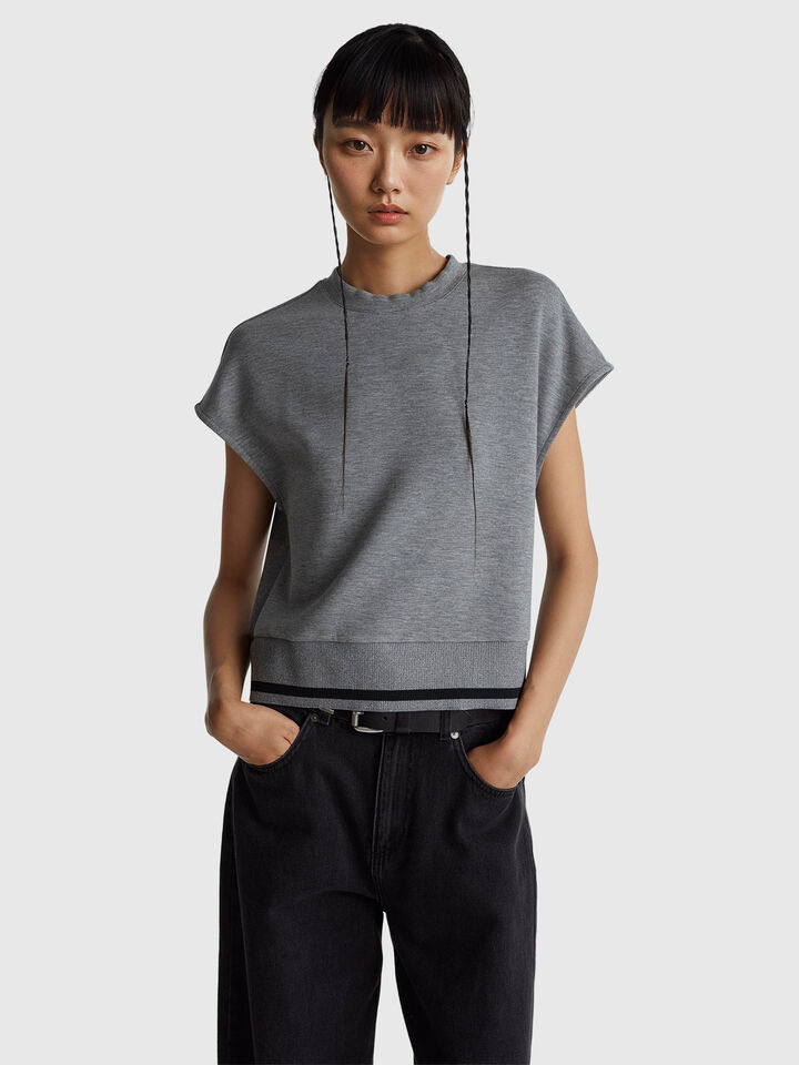 SLEEVELESS SWEATER Women