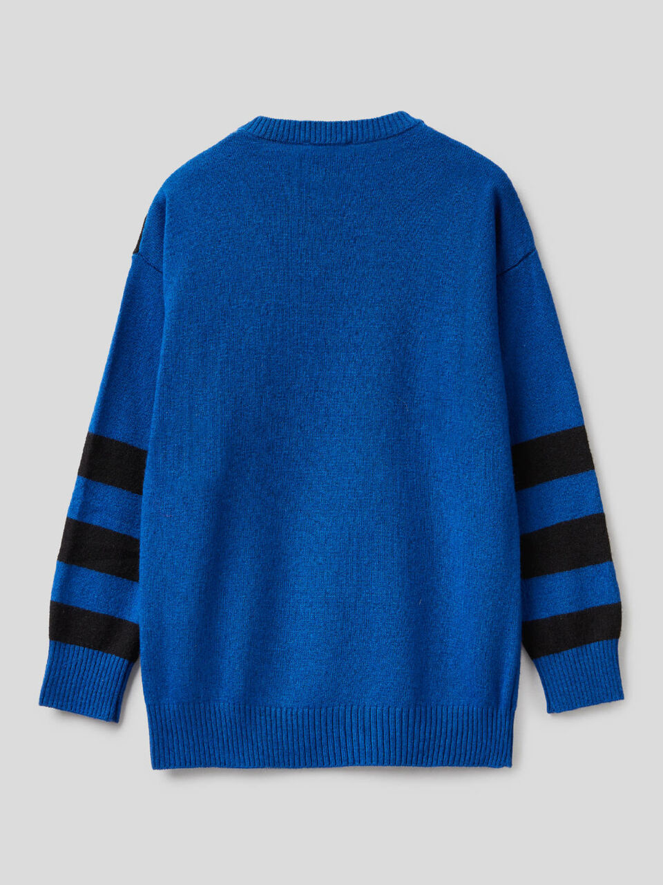 Sweater with inlay image number 2