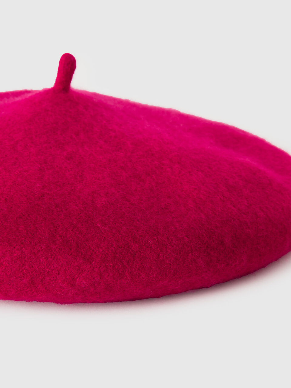 HAT Women image number null