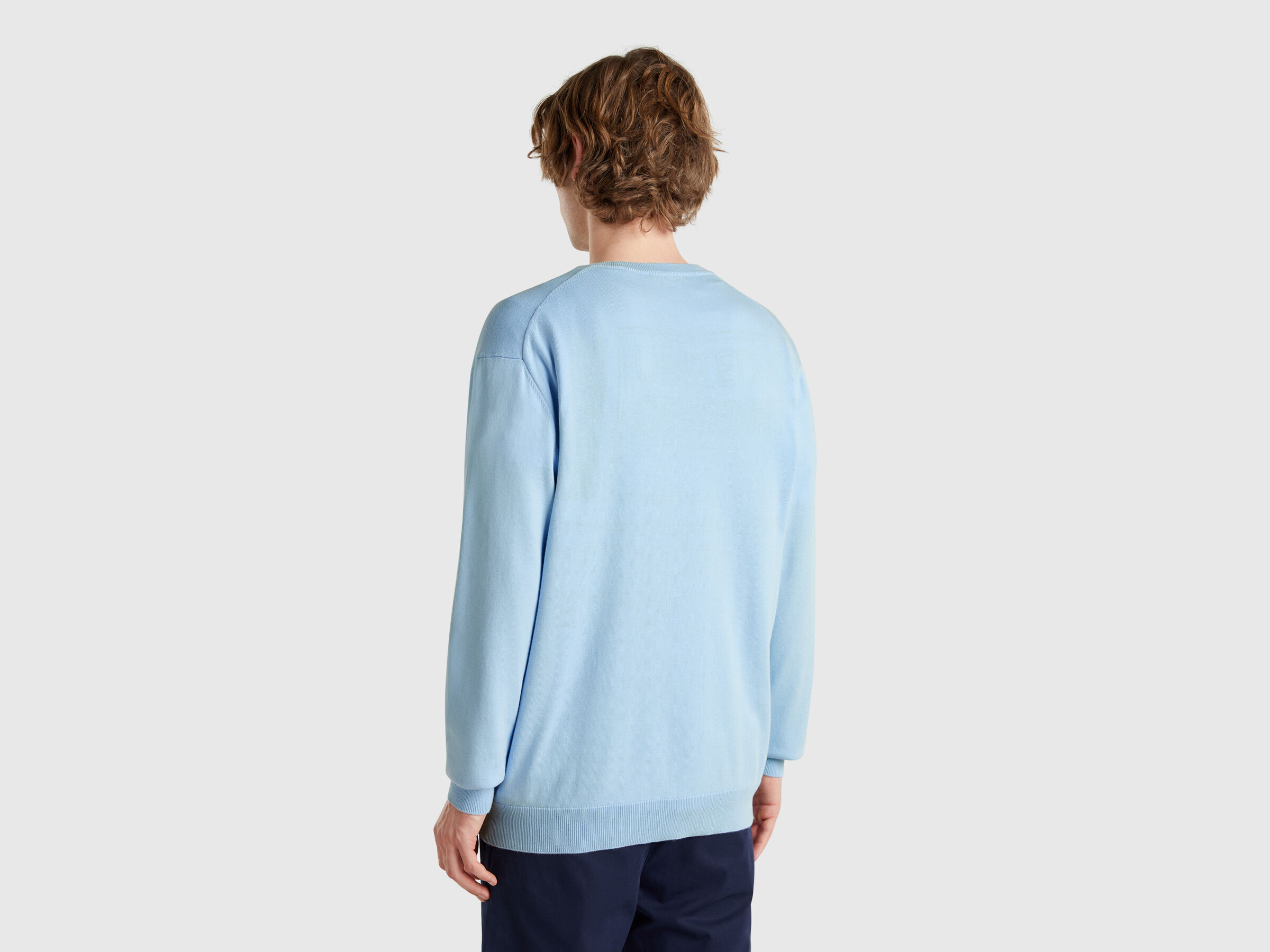 V NECK SWEATER L/S Men image number 1