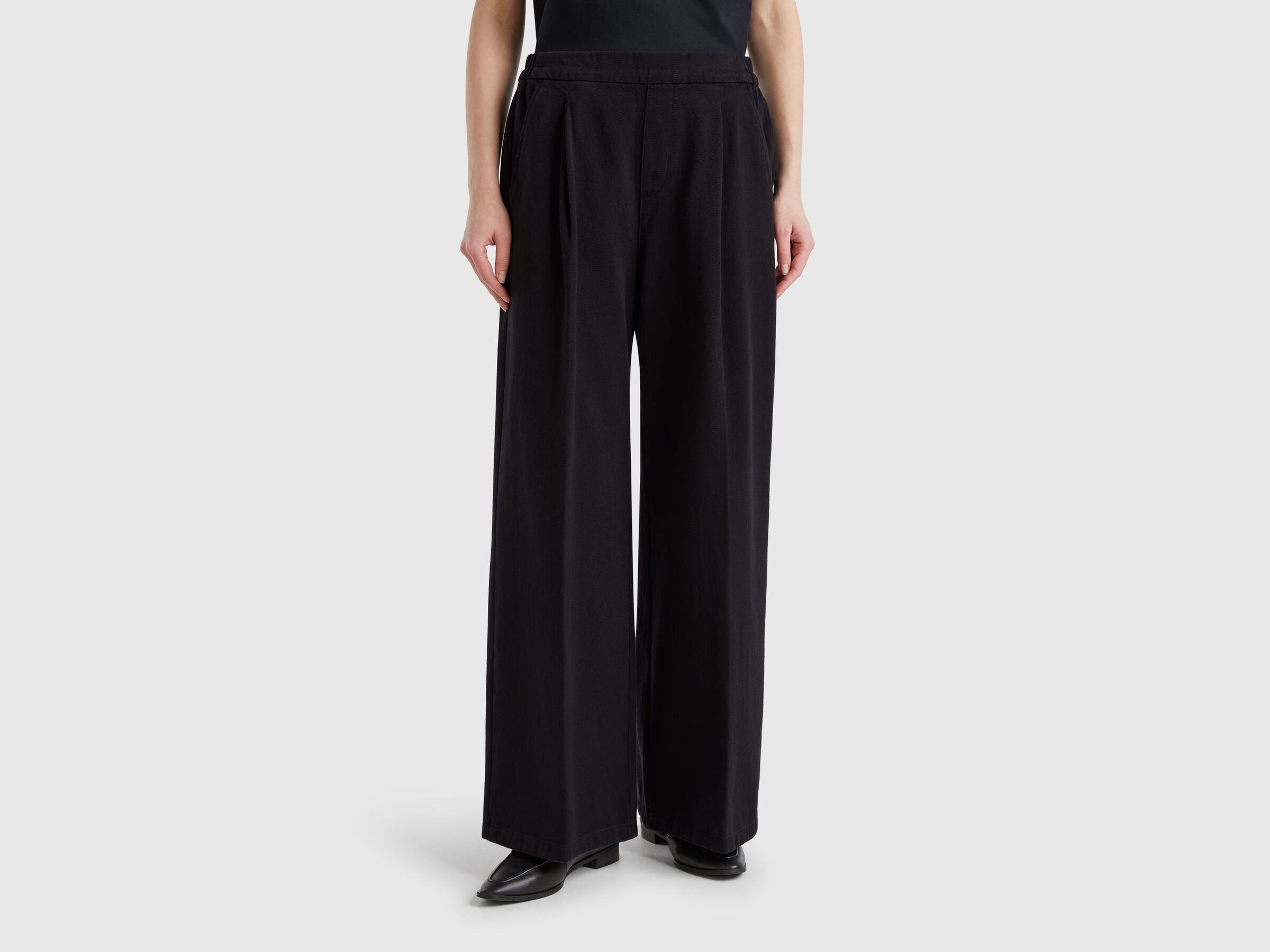 TROUSERS Women image number 0