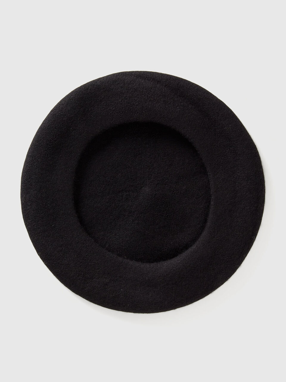 HAT Women image number null