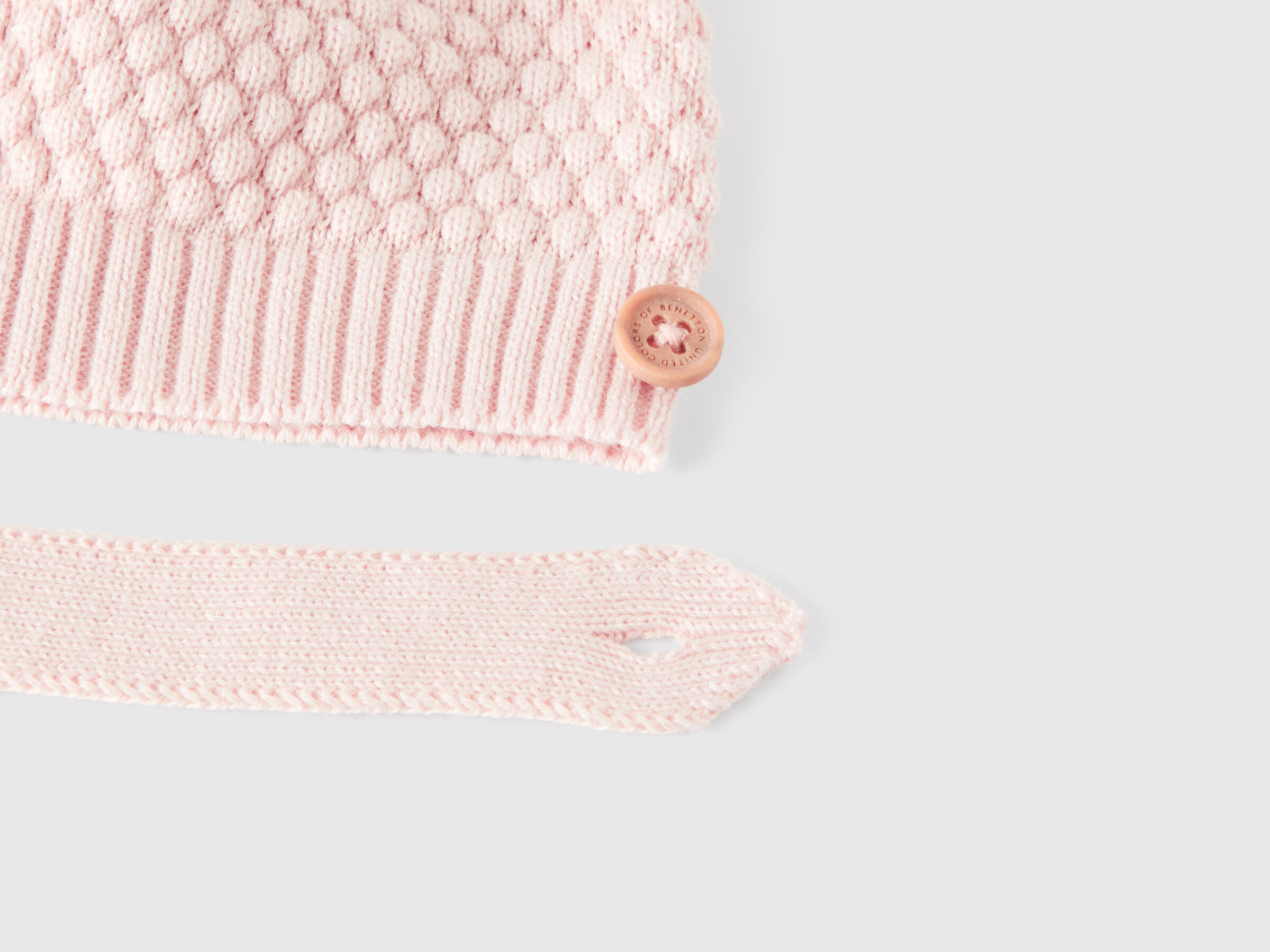 KNITTED - HAT New Born (0-18 months) image number 2