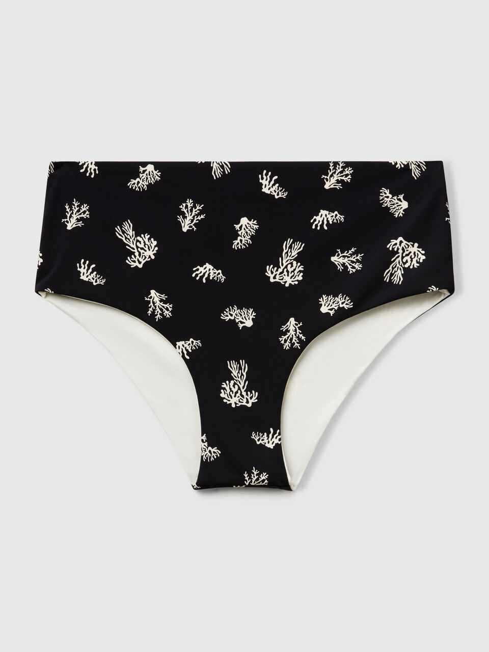 SWIMMING BRIEFS Women image number 1