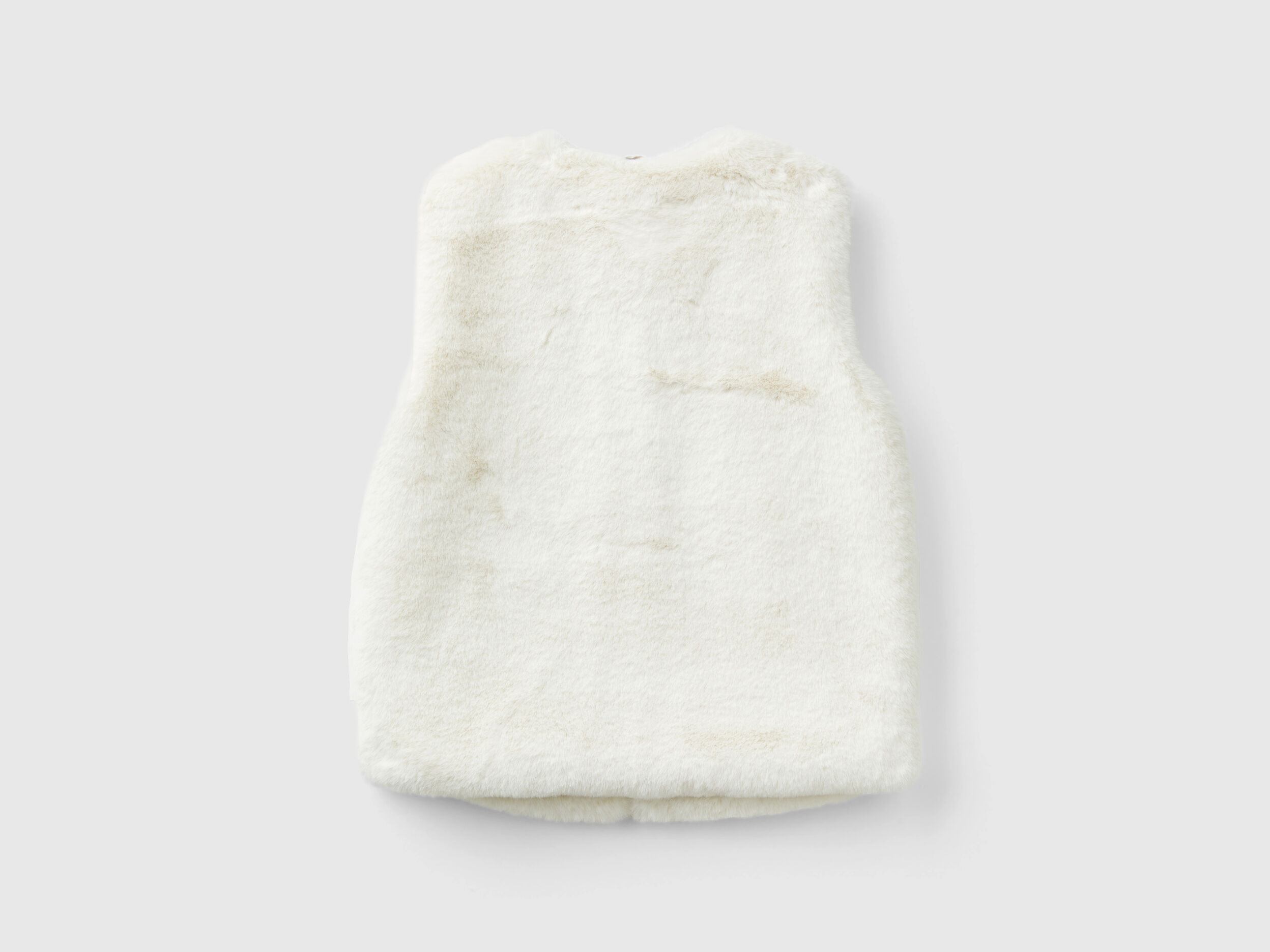 Womens white faux fur vest store