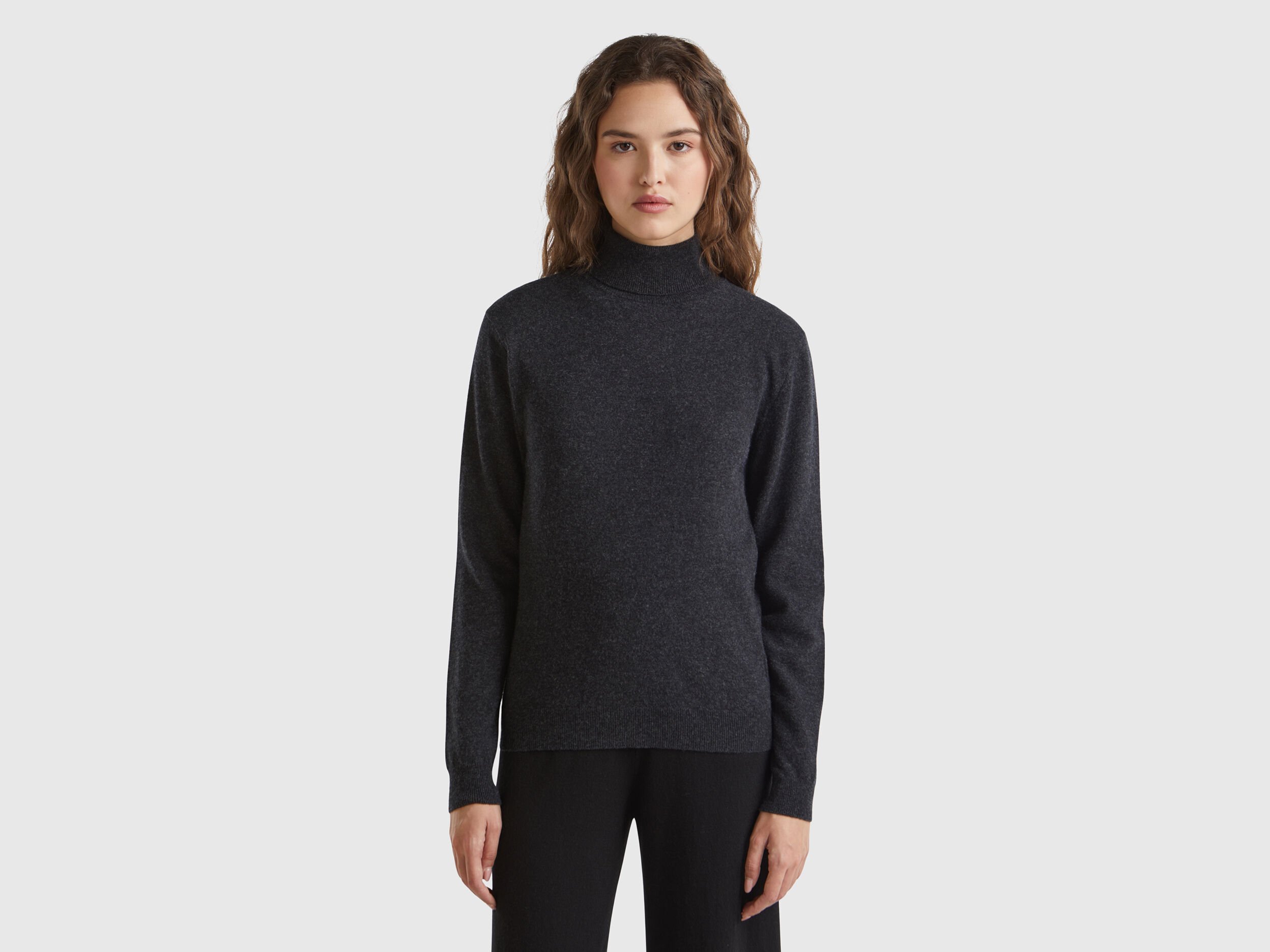Charcoal gray turtleneck sweater outlet