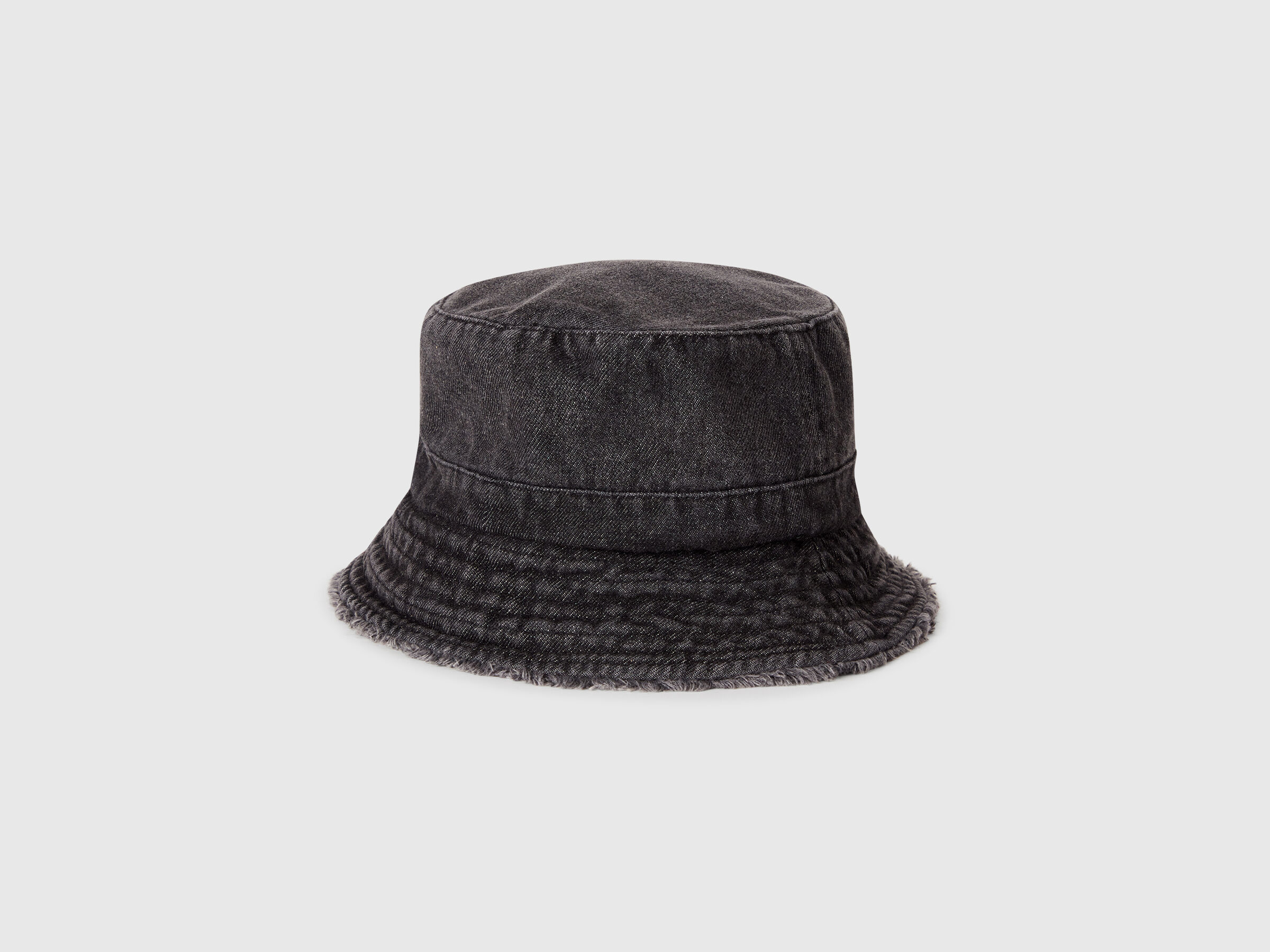 HAT Junior Girl image number 1