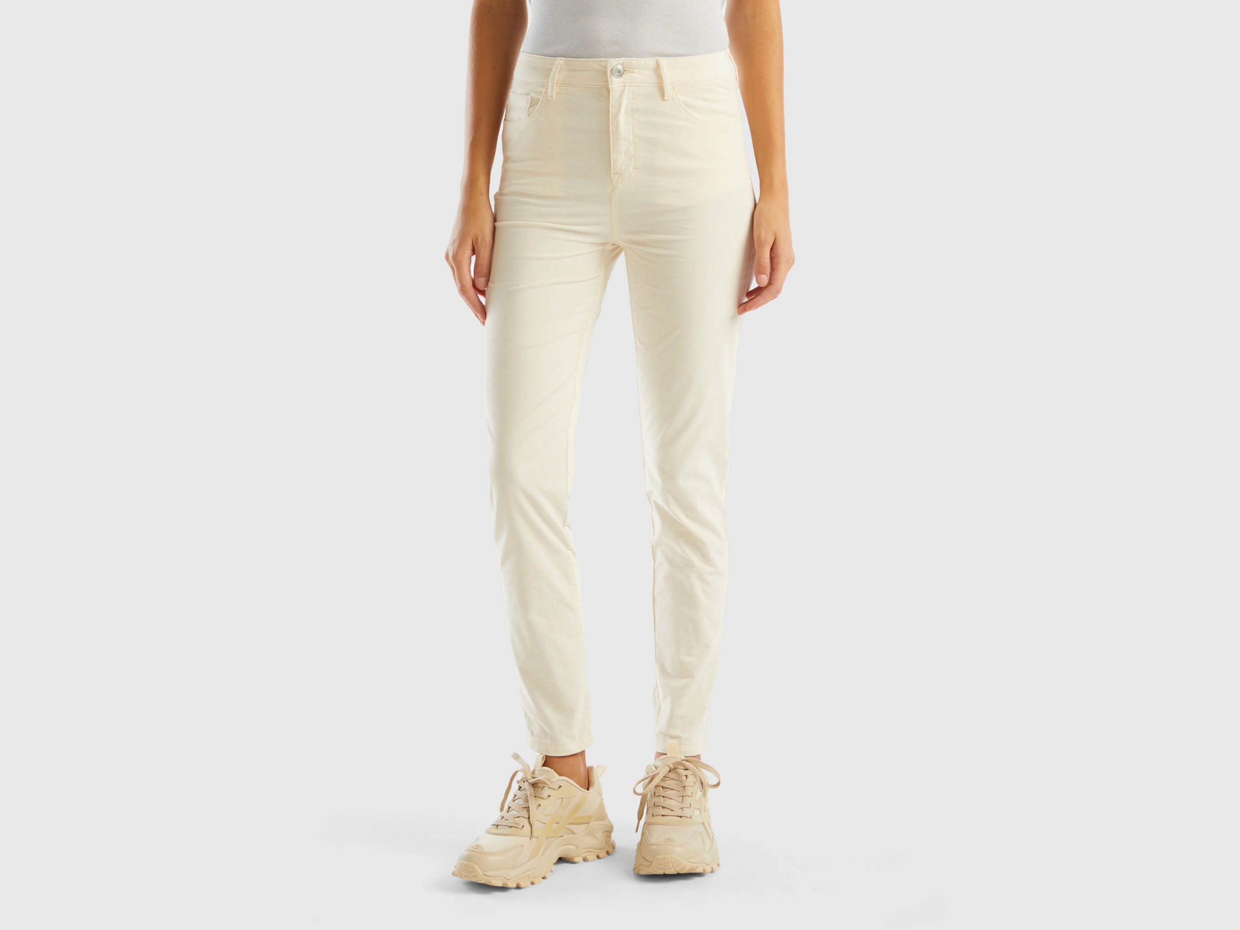 Five pocket velvet trousers