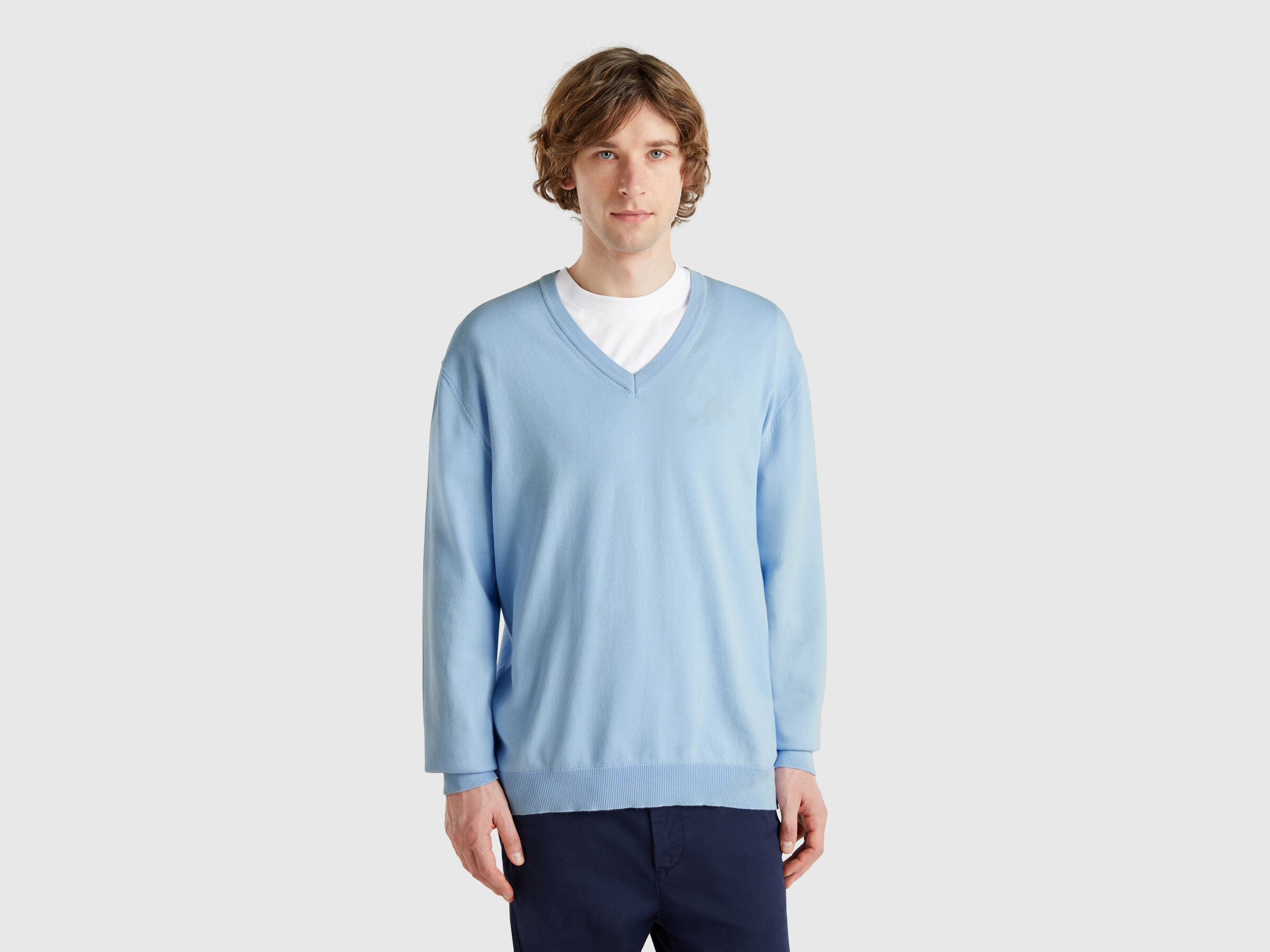 V NECK SWEATER L/S Men image number 0