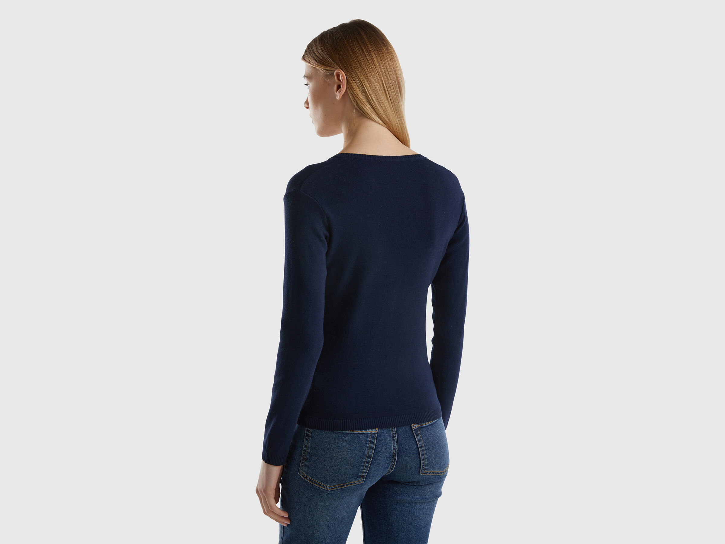 V NECK SWEATER L/S Women image number 1