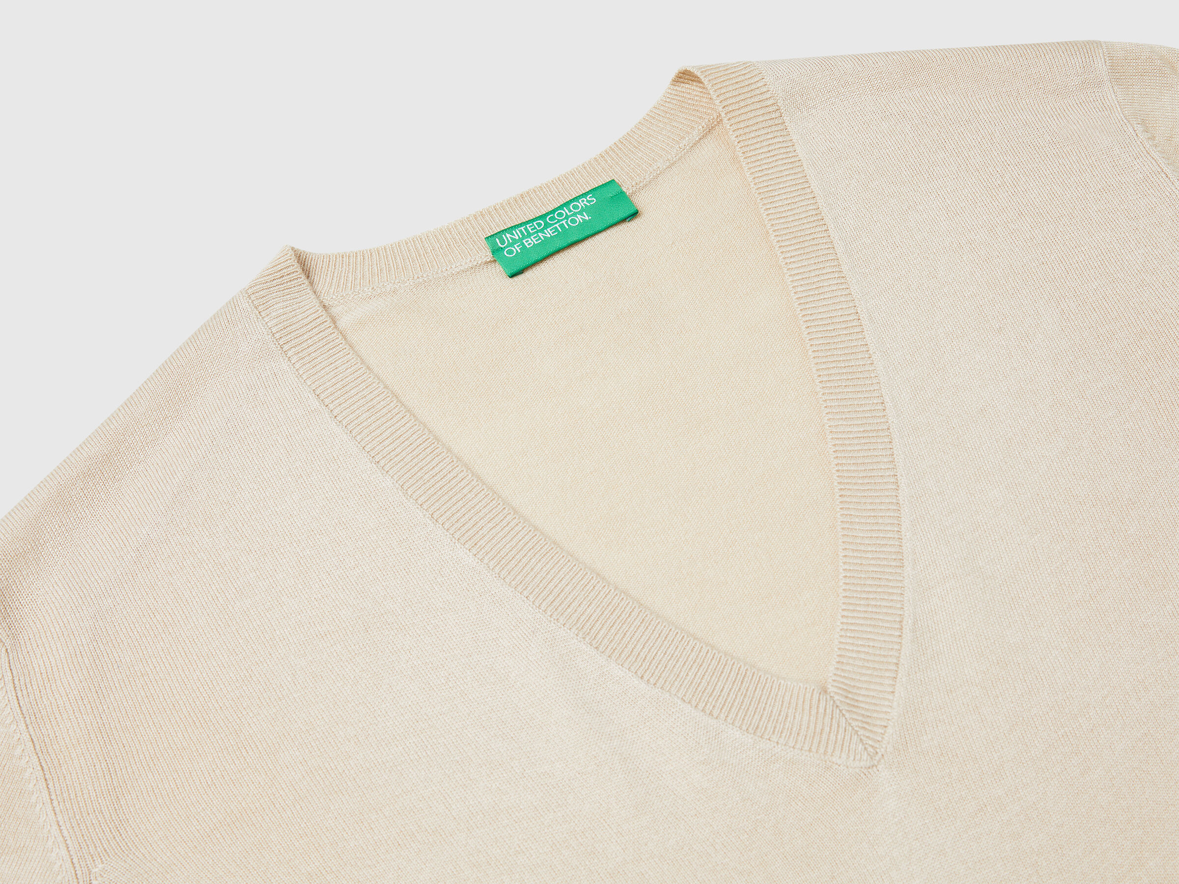 V NECK SWEATER L/S Women image number 5