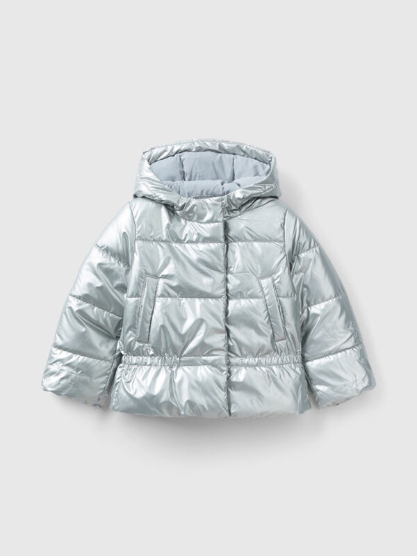 Padded jacket in glossy nylon