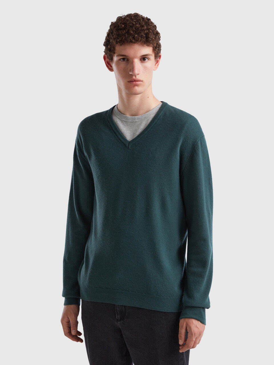 Men's v neck dress sweaters discount