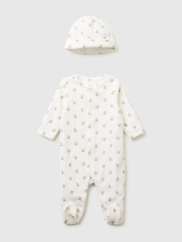 Onesie and chenille cap set New Born (0-18 months)