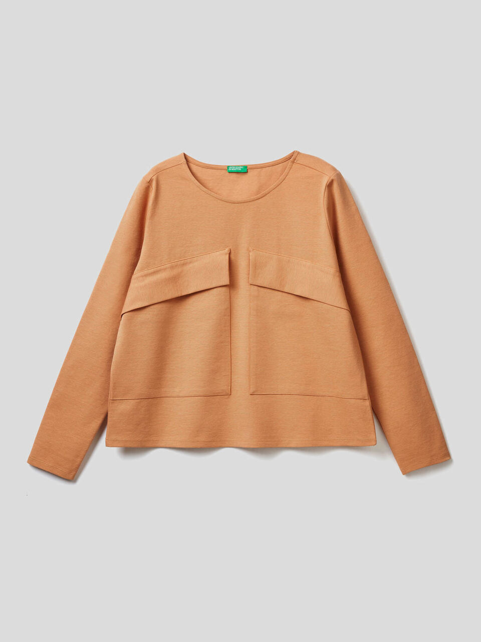 Boxy sweatshirt with maxi pockets image number 1