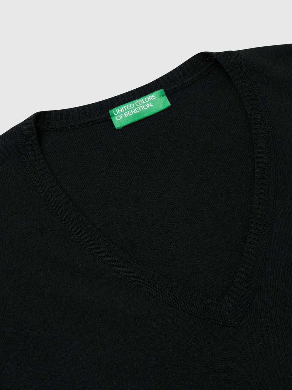 V NECK SWEATER L/S Women image number null