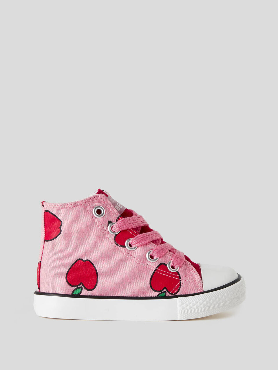 High-top sneakers with laces image number 1