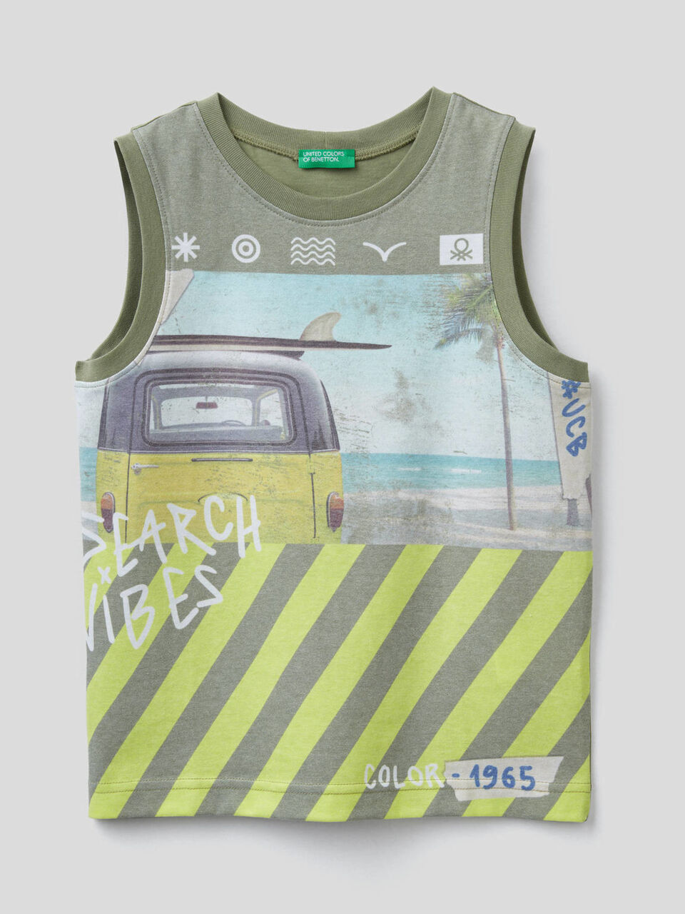 Tank top with surf theme print image number 1