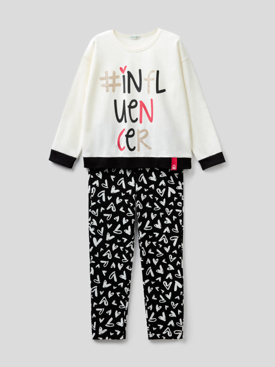 100% cotton pajamas with print image number 1