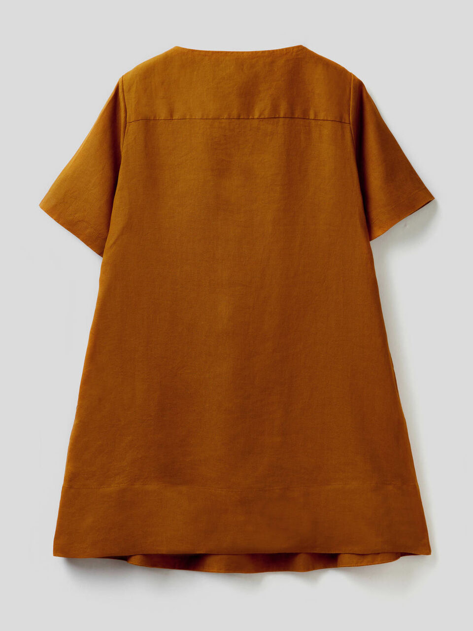 Short dress in pure linen image number 2