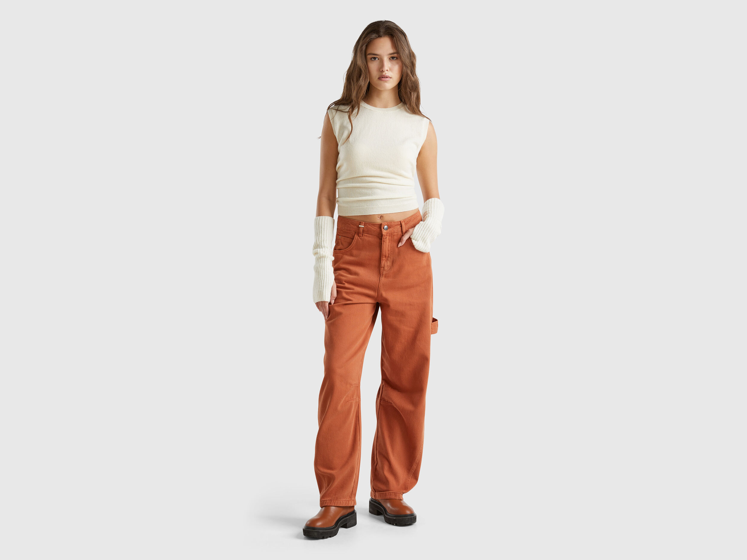 Women's relaxed fit khaki pants cheap