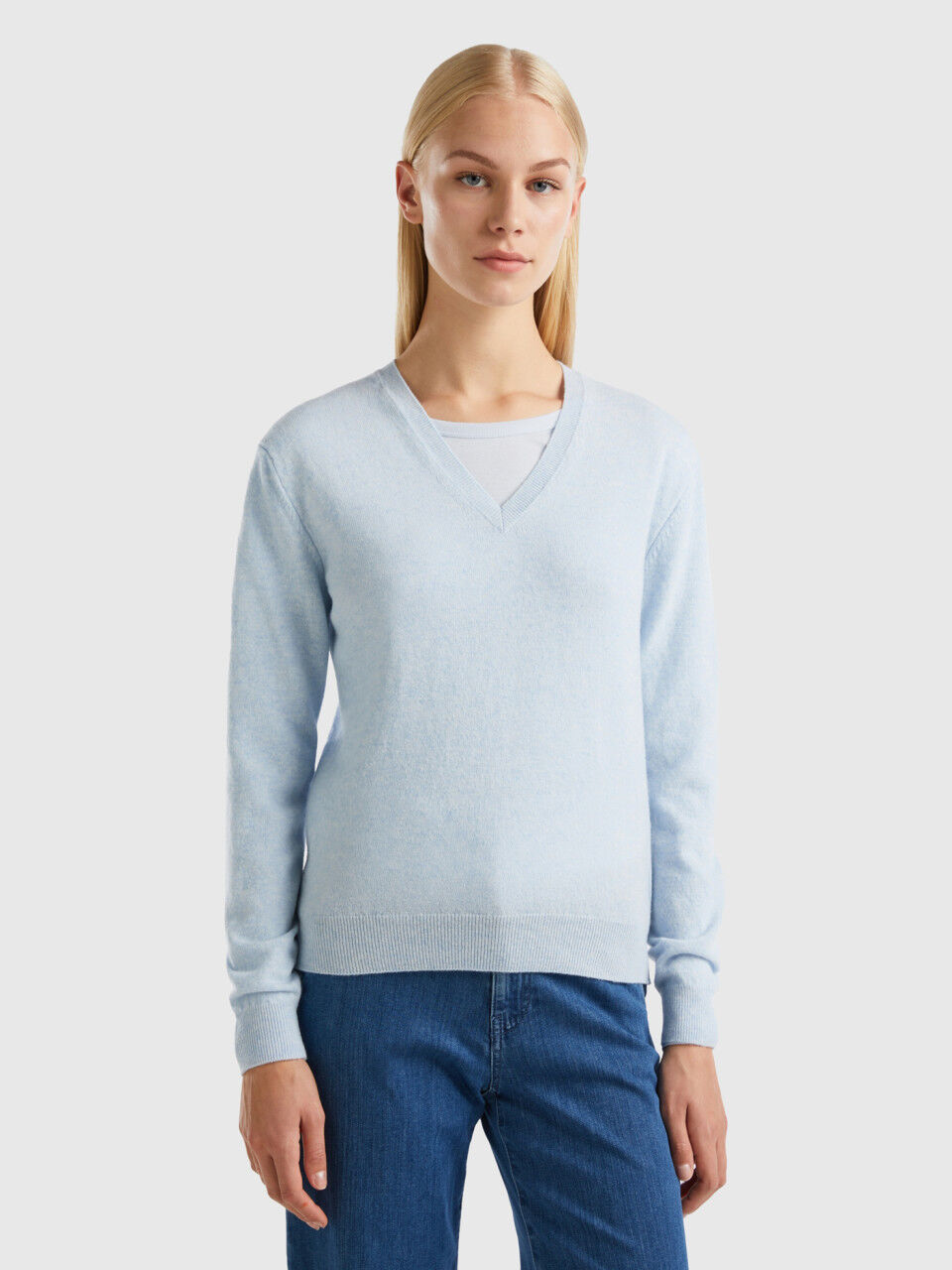 Merino wool v neck jumper online