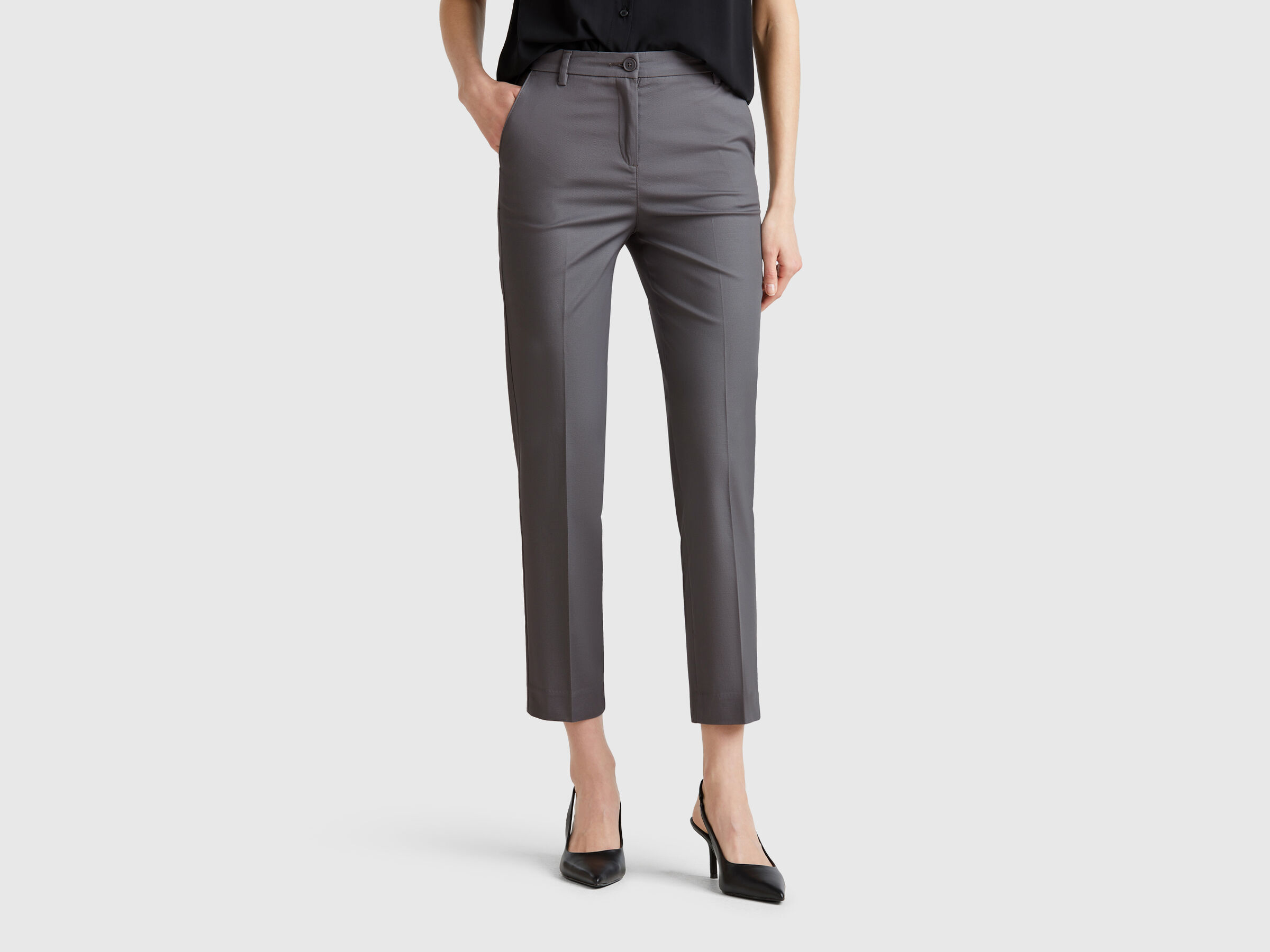 TROUSERS Women image number 0