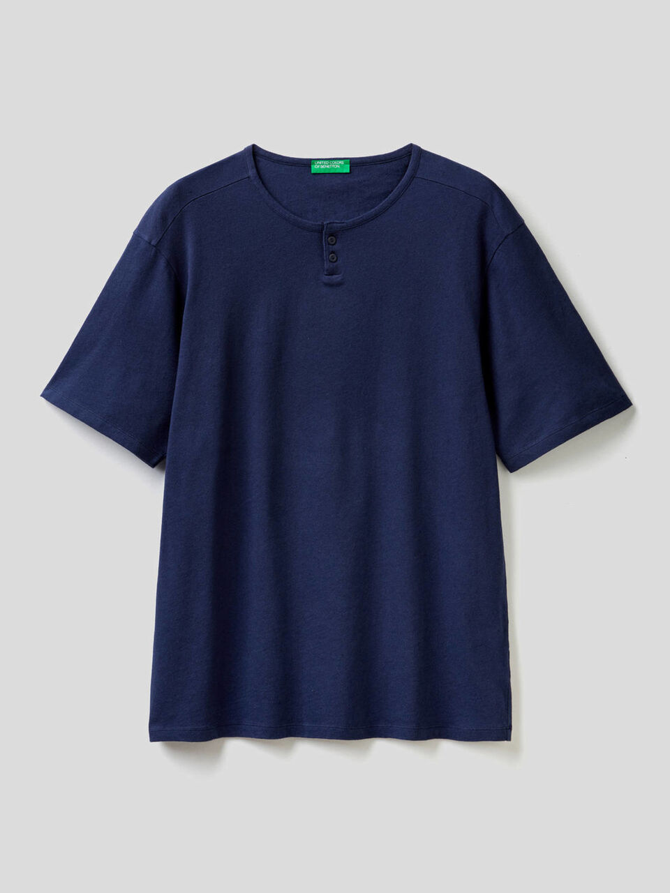 Henley t-shirt in linen blend image number 1