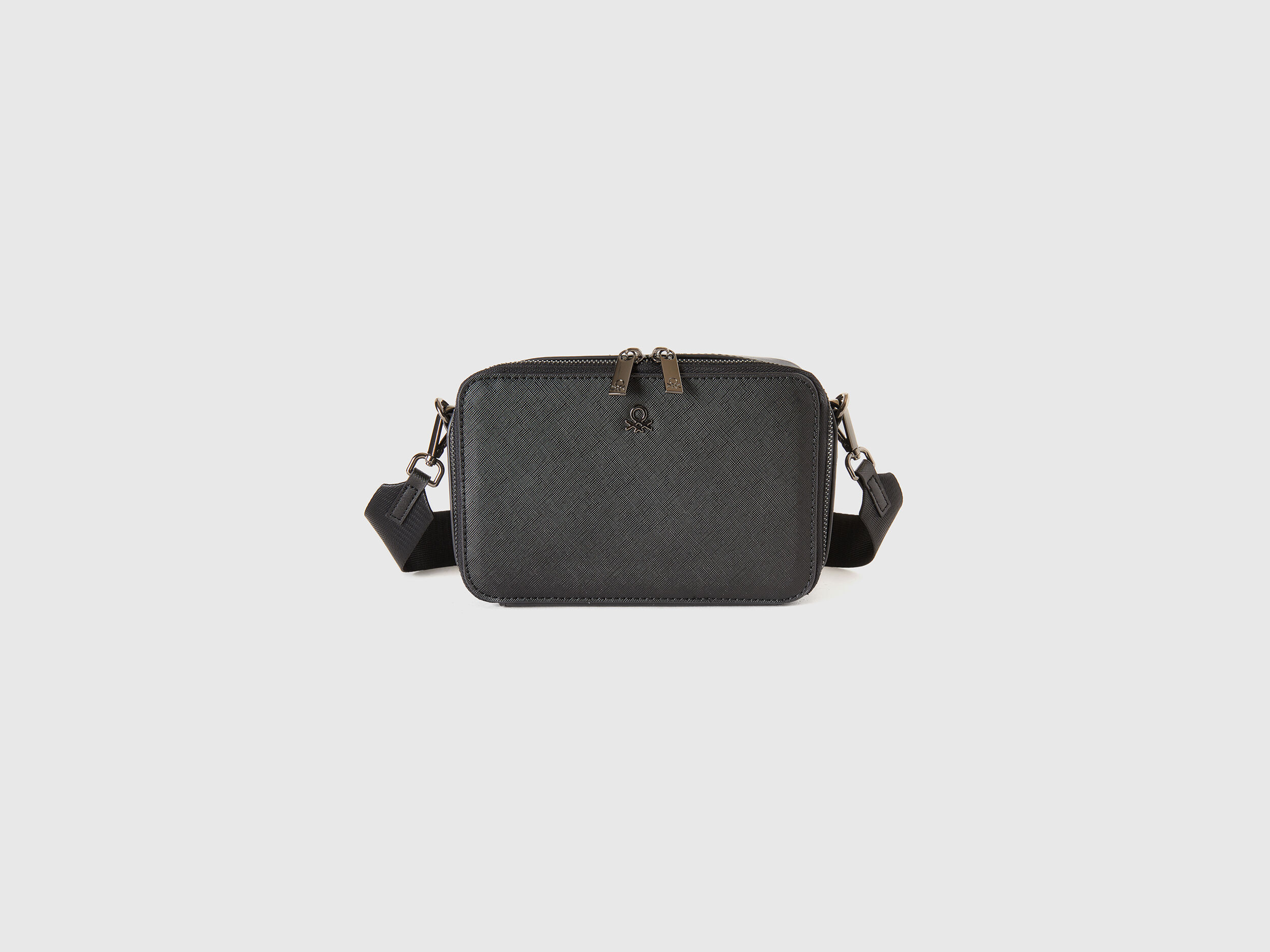 Men s Bags Backpacks and Bum Bags Collection 2024 Benetton