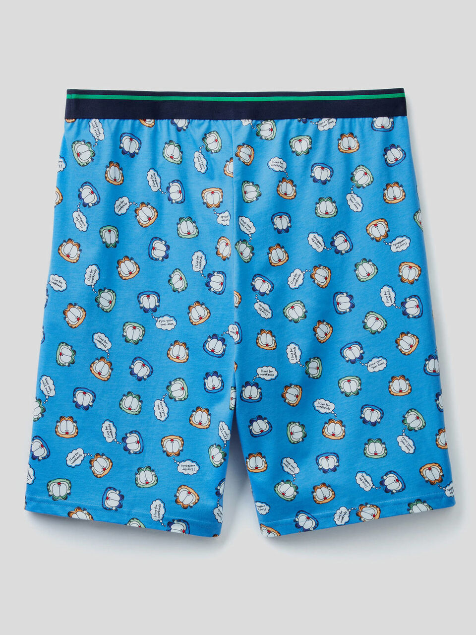 Bermudas with Garfield print image number 2