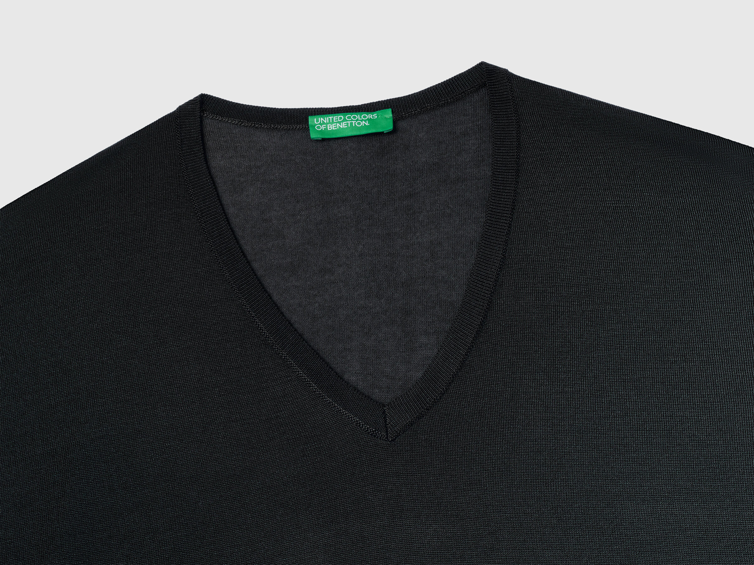 V NECK SWEATER H/S Women image number 5