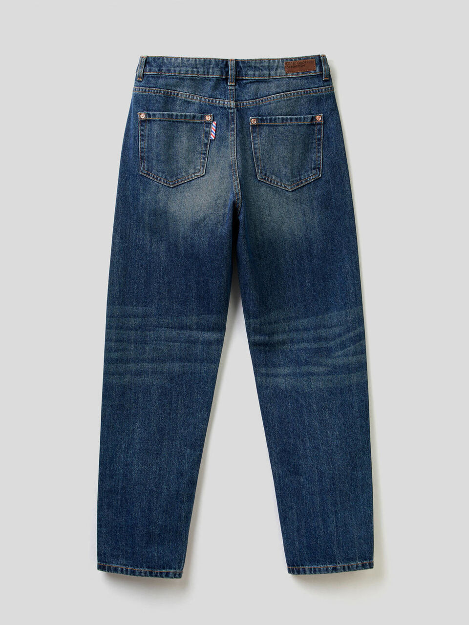 100% cotton boyfriend jeans image number 2