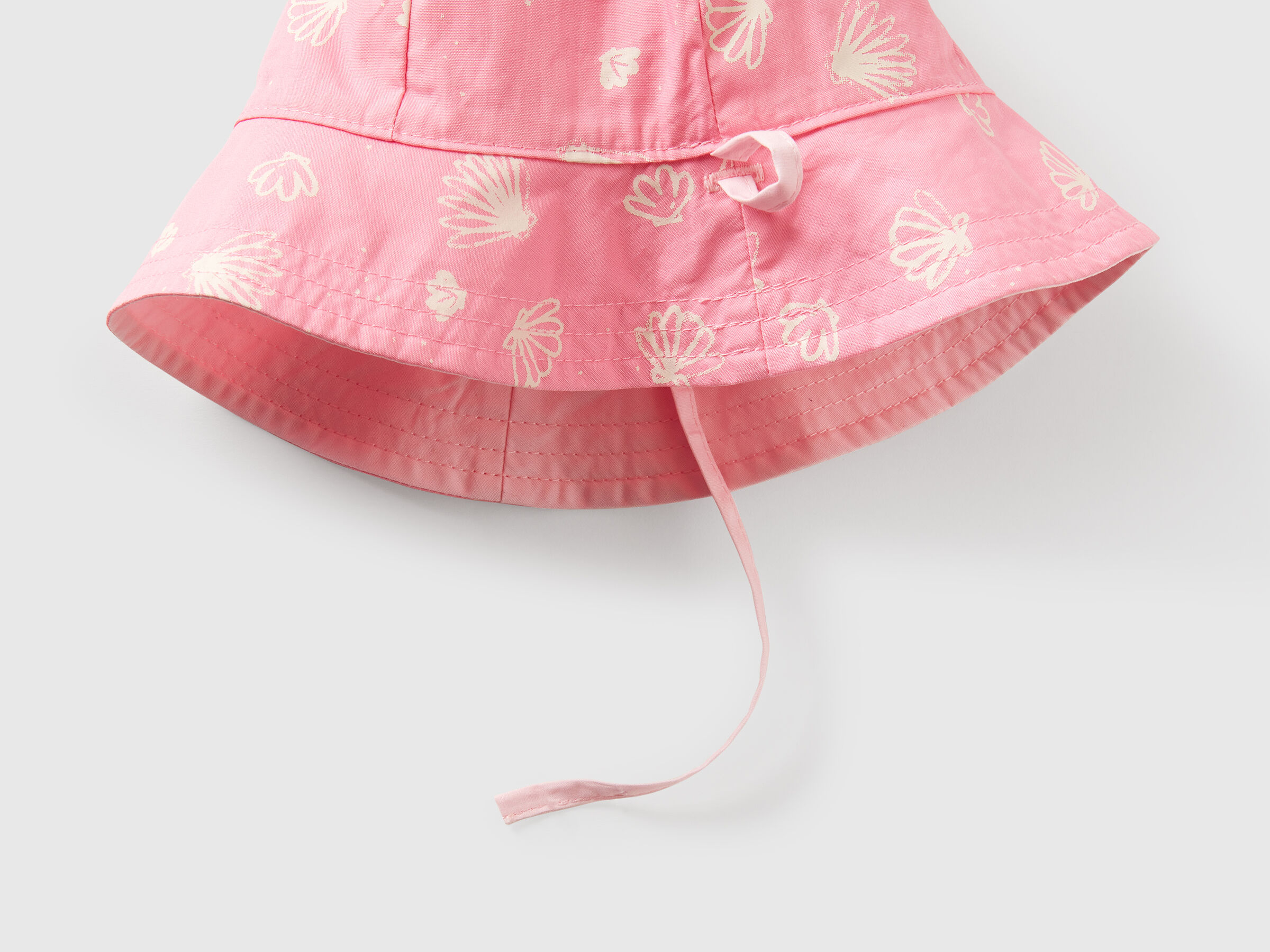 HAT New Born (0-18 months) image number 2