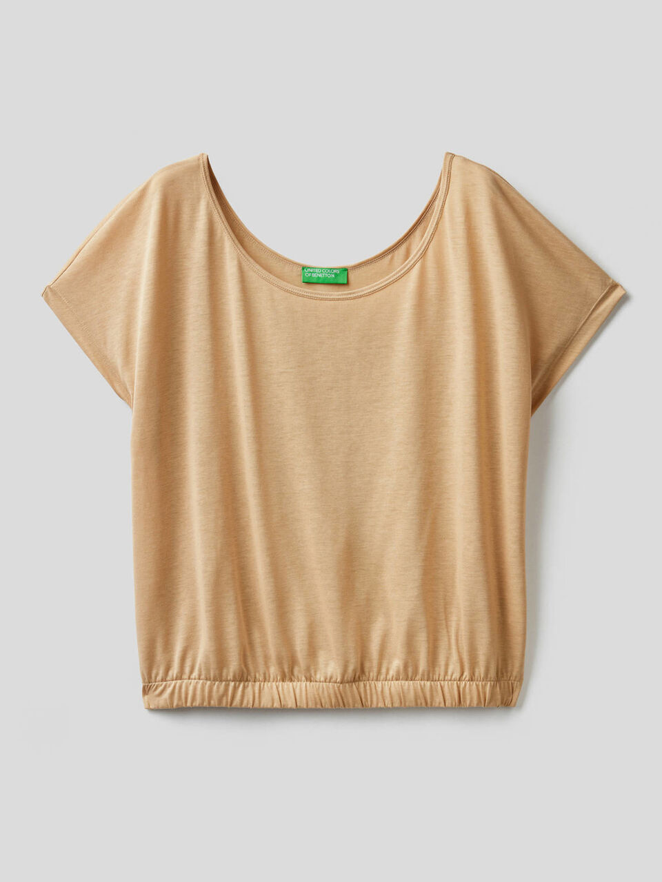 Flowy blouse with round neck image number 1