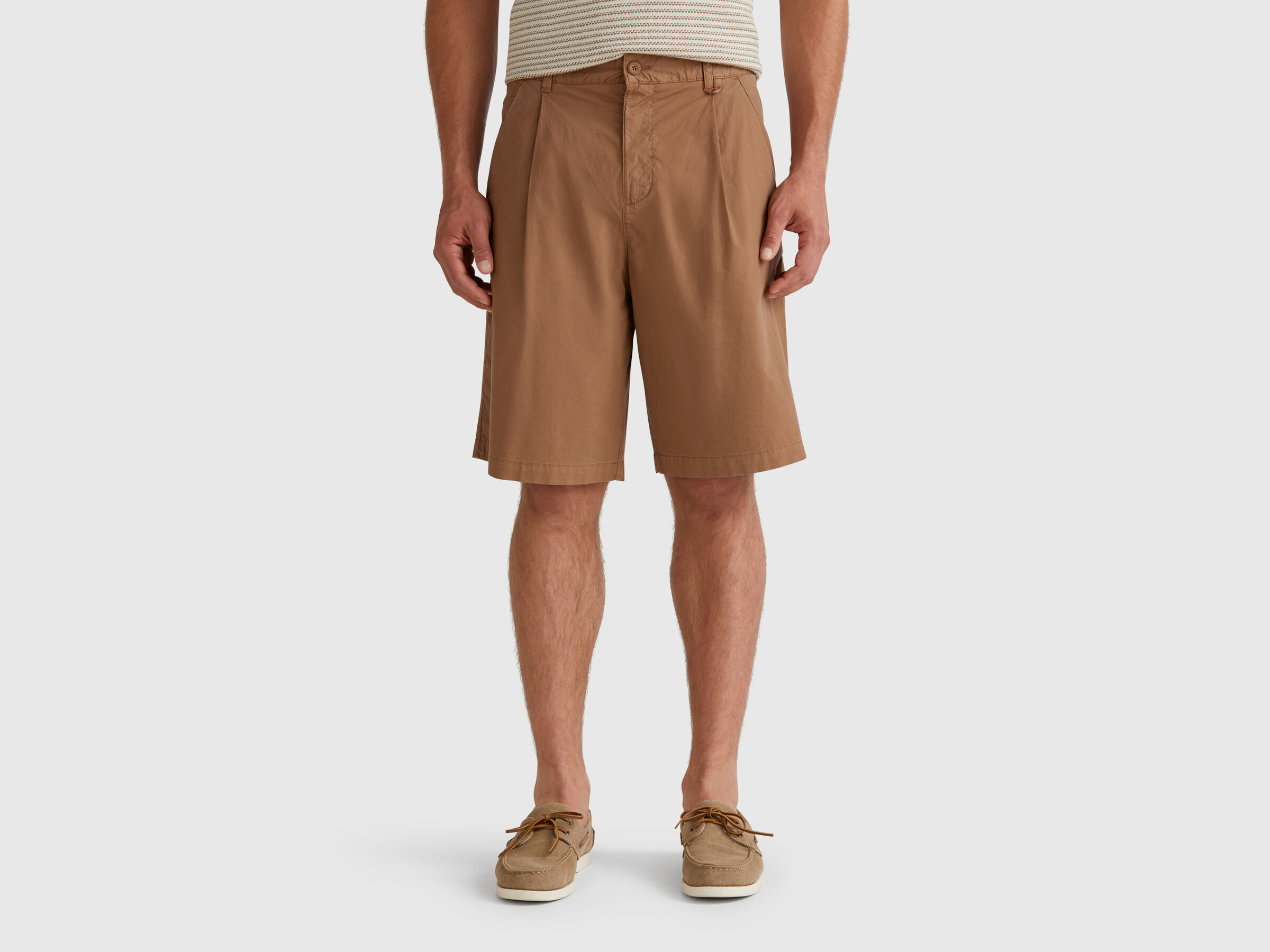 BERMUDA Men image number 0