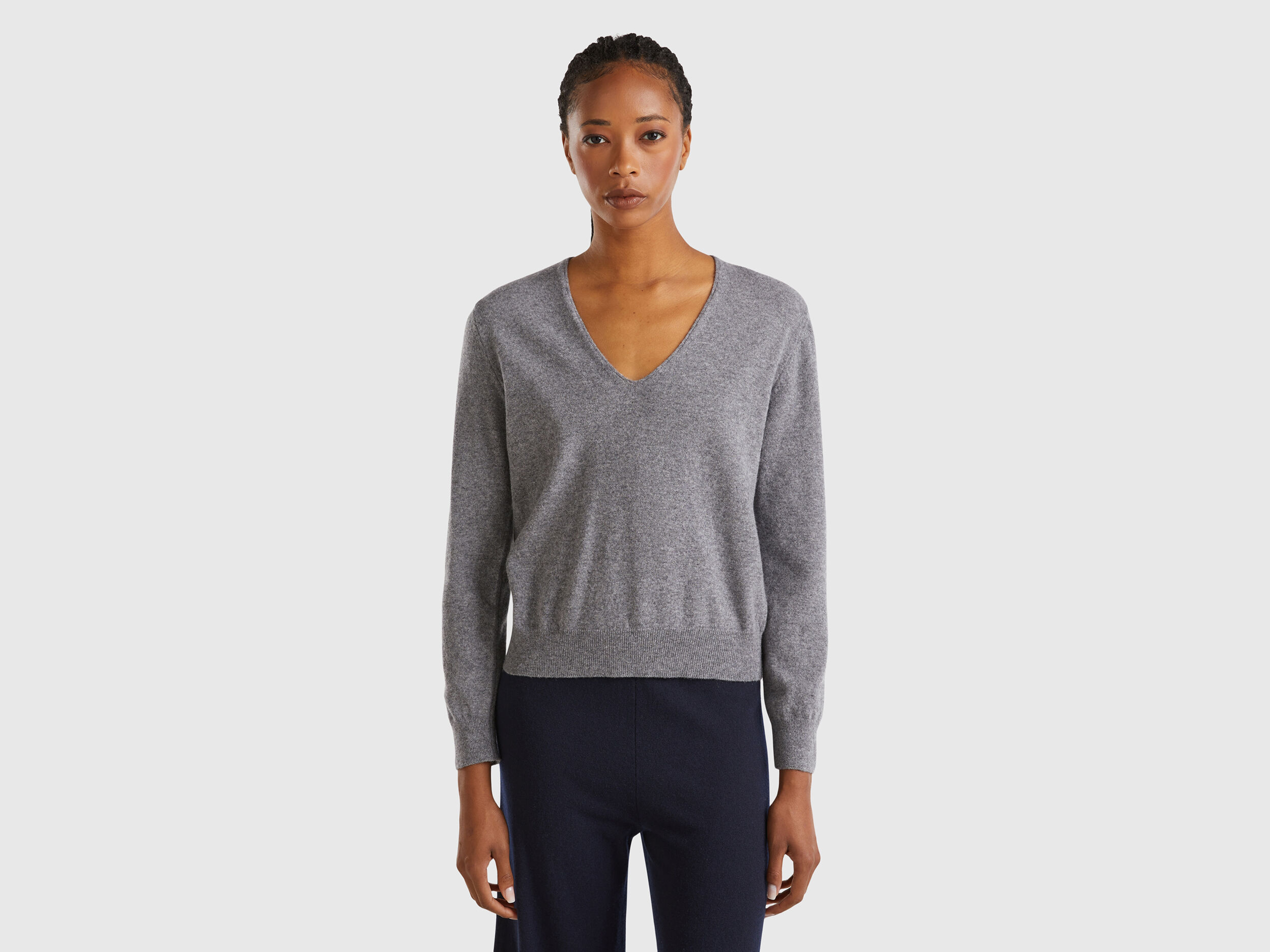 Womens v neck sweaters store