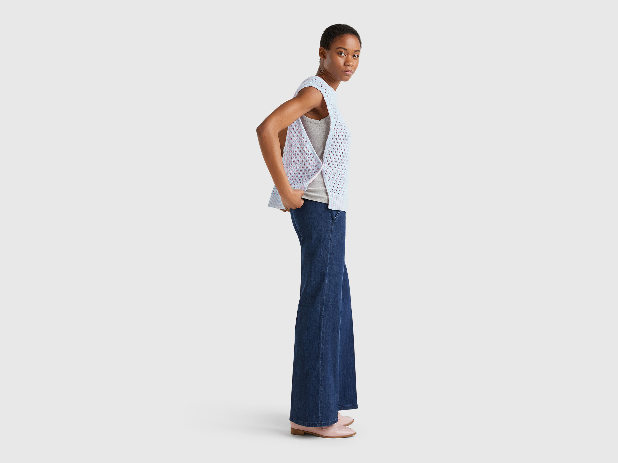 SLEEVELESS SWEATER Women image number 2