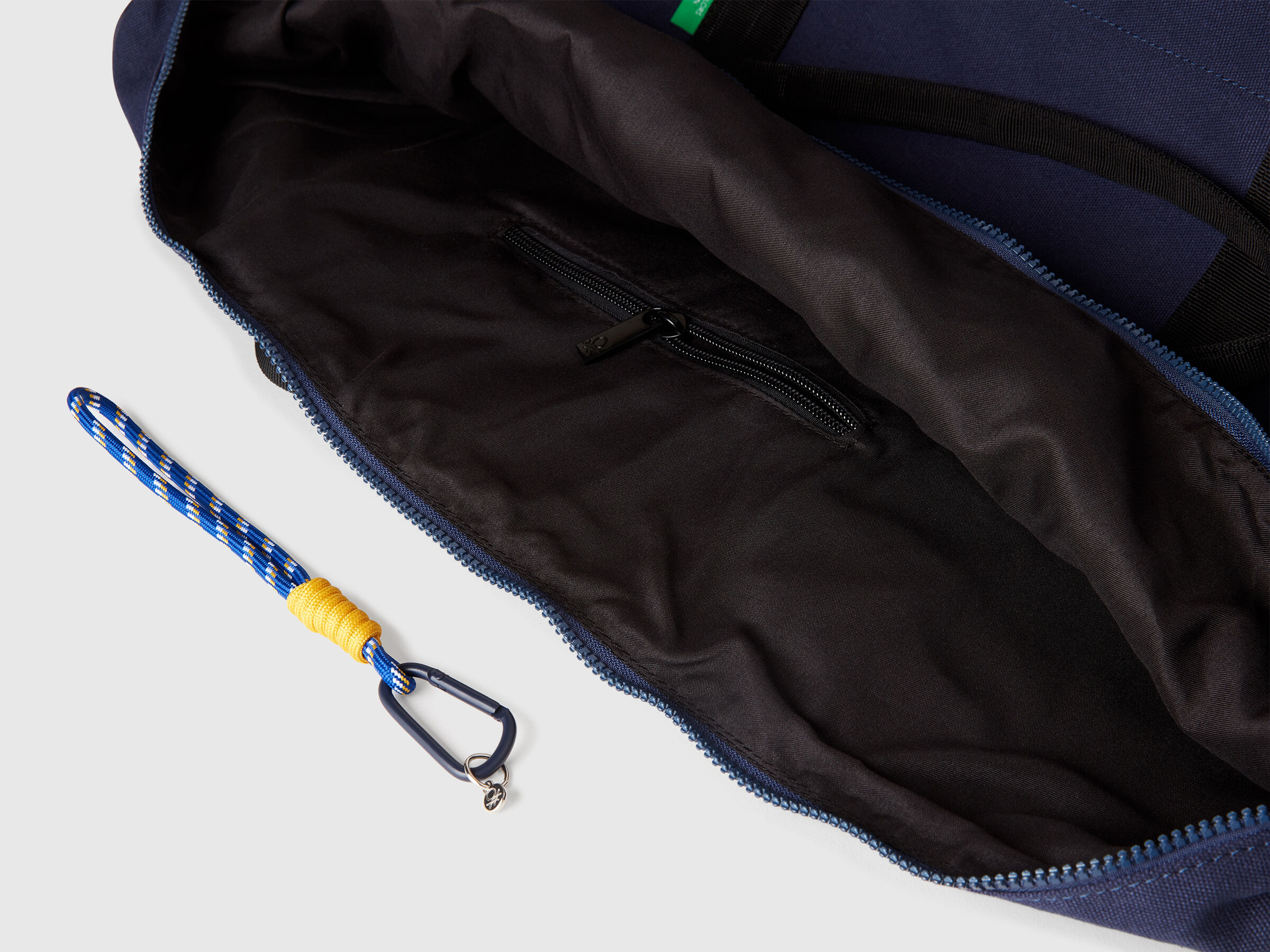 HOLDALL Men image number 2