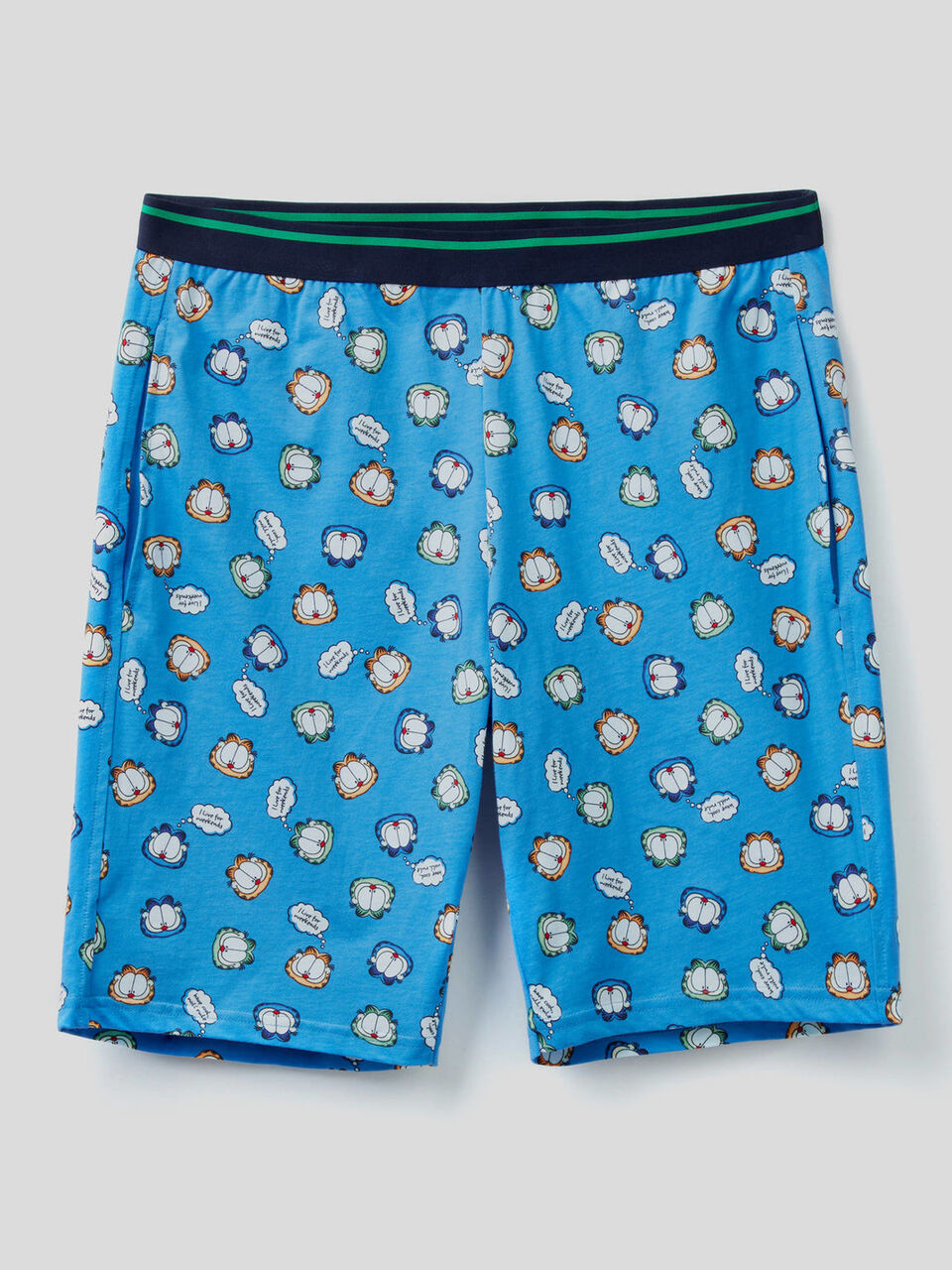Bermudas with Garfield print image number 1