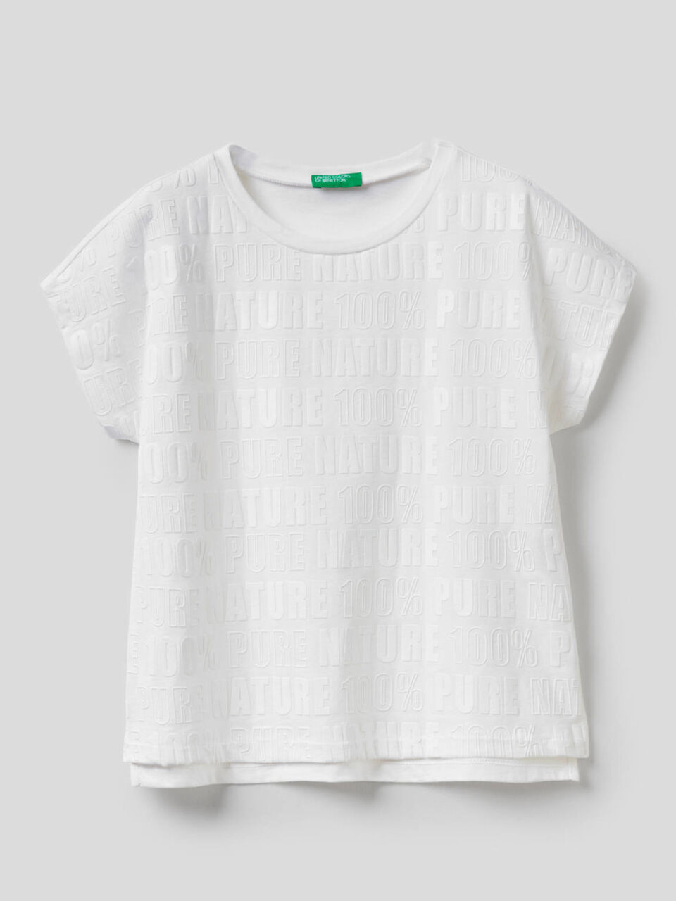 100% cotton t-shirt with embossed print image number 1