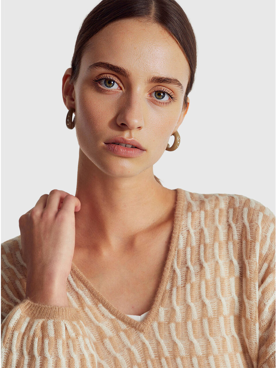 V NECK SWEATER L/S Women image number null