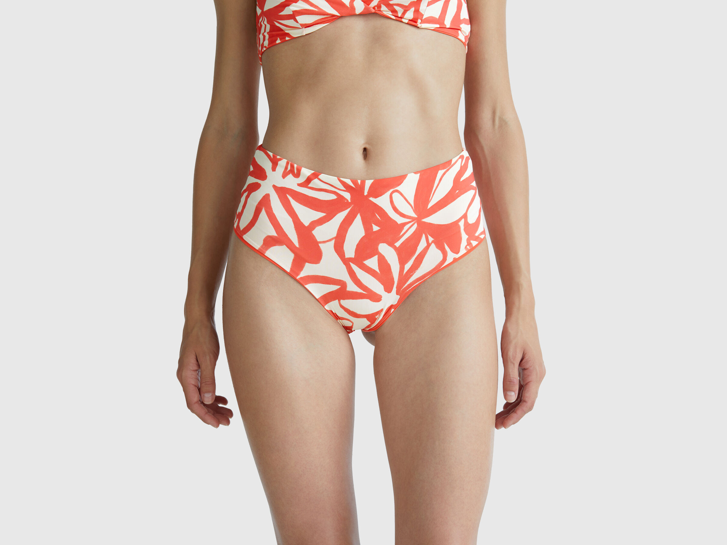 SWIMMING BRIEFS Women image number 0