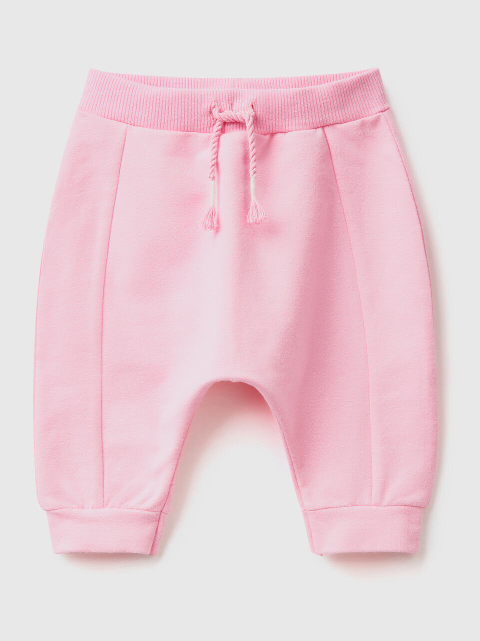 Lightweight sweatpants
