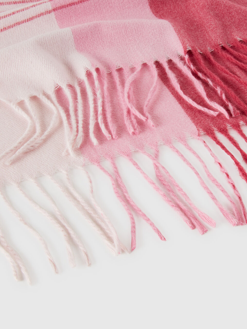 SCARF Women image number null