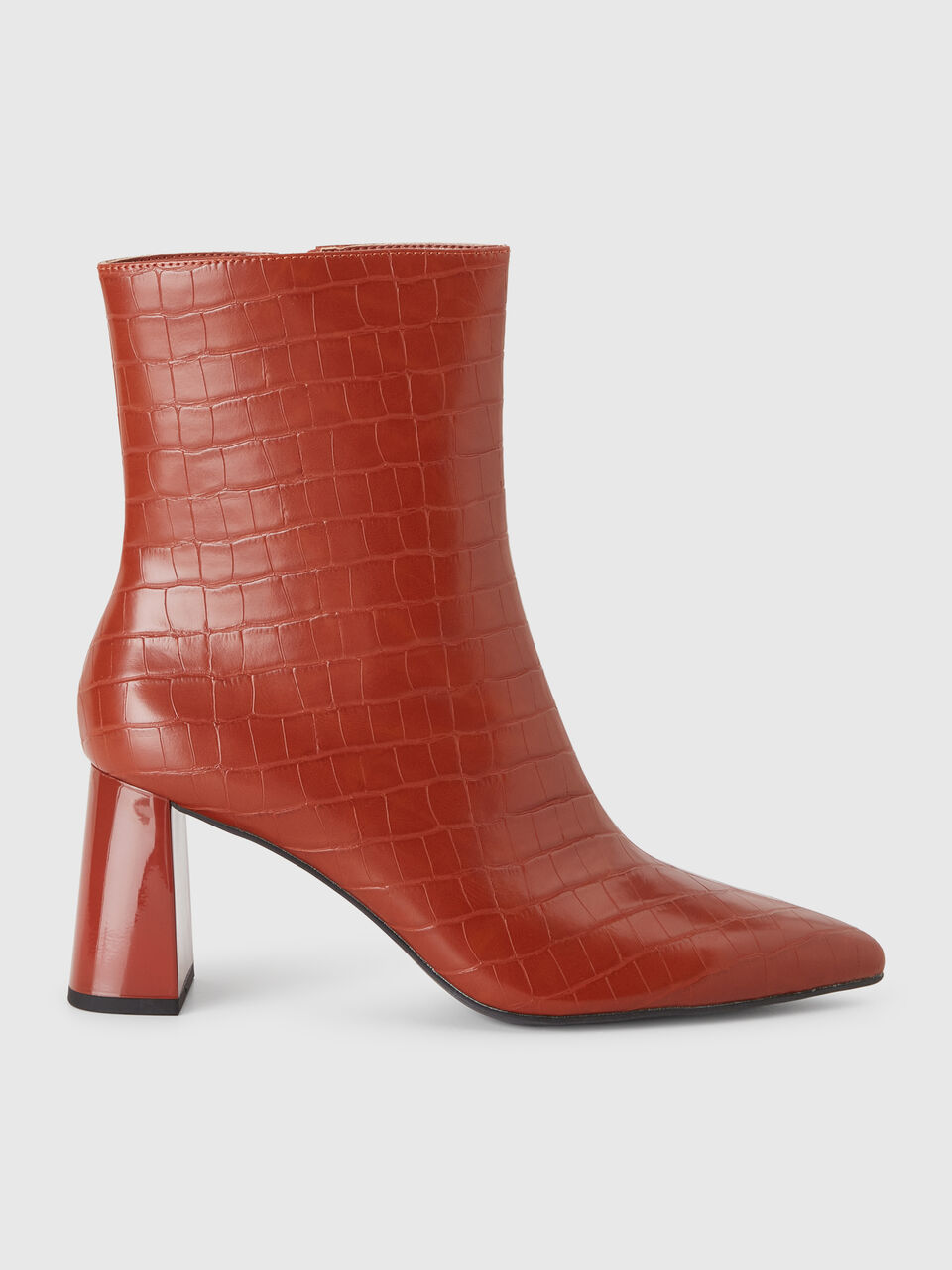 BOOT Women image number null